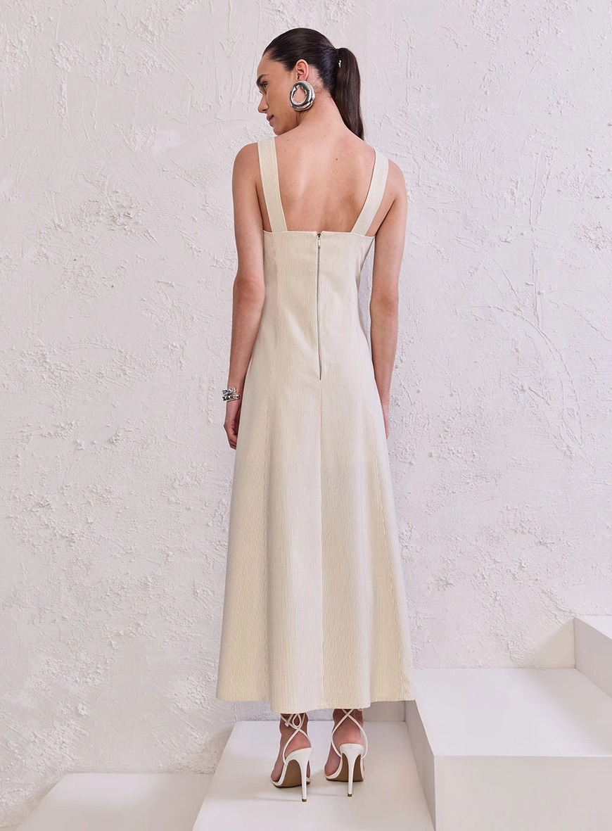Vestido Midi Pesponto