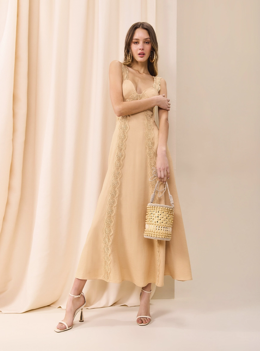 Vestido Midi  Entremeios