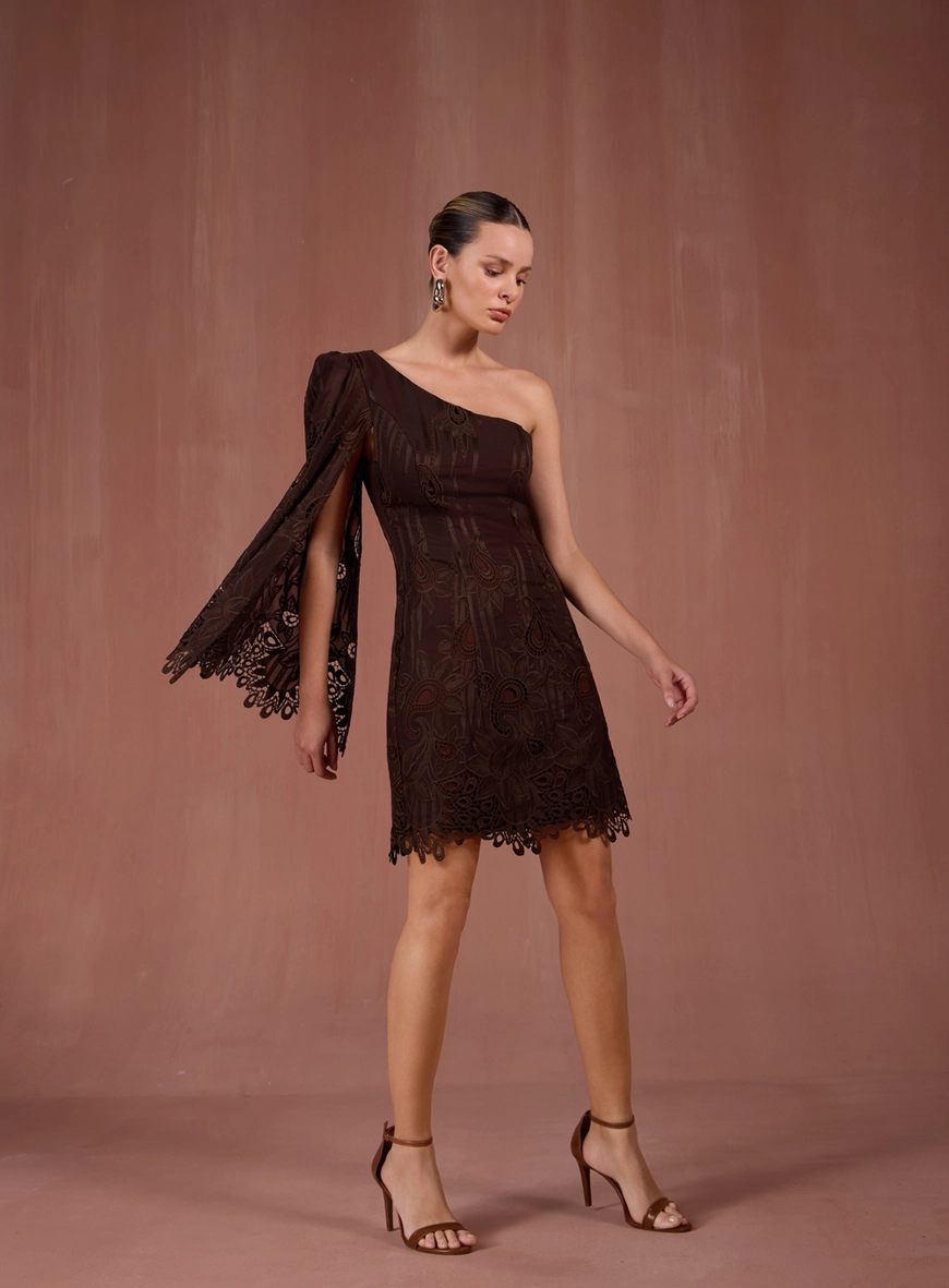 Vestido Curto Ombro Só