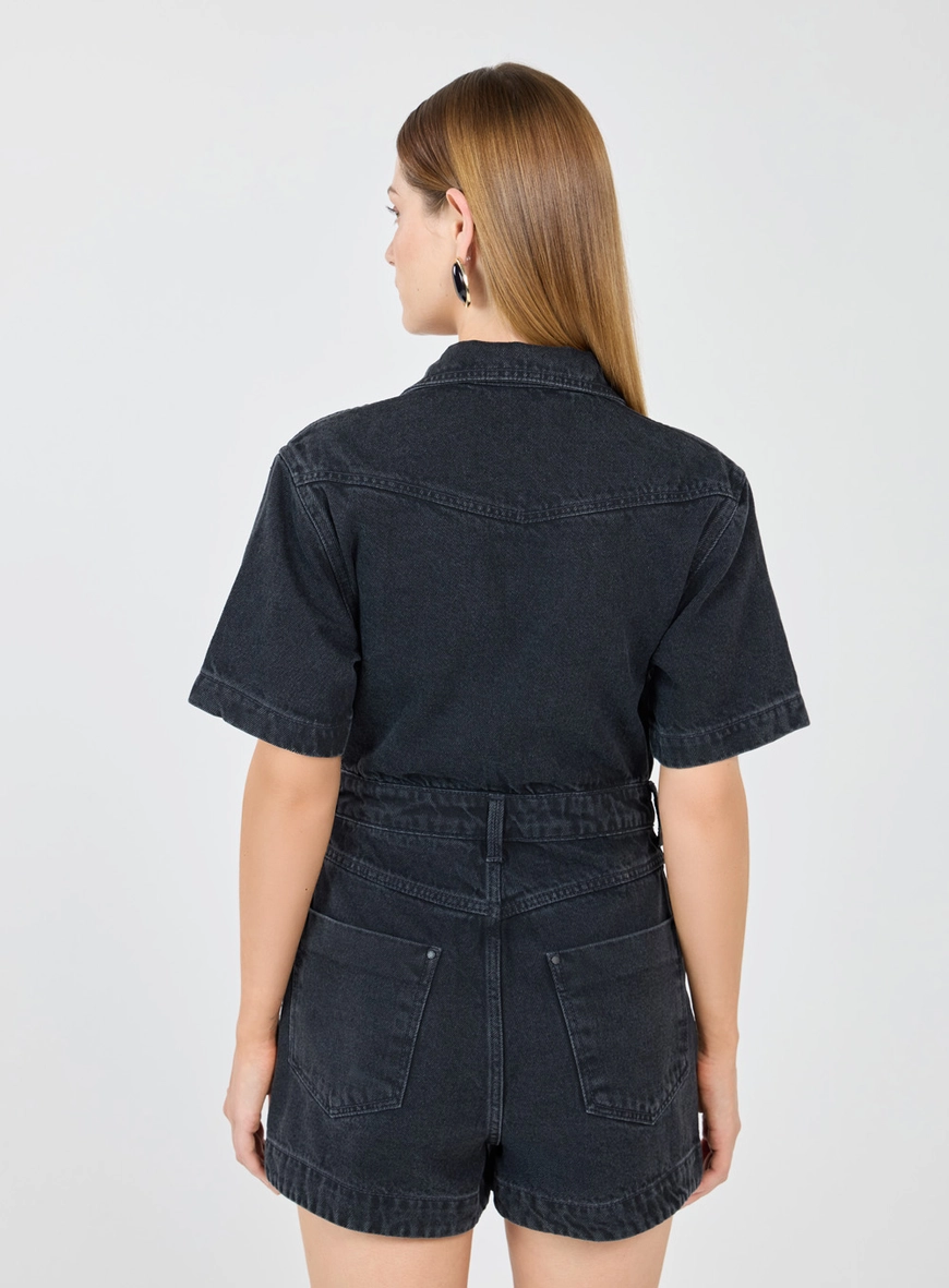 Macaquinho Black Denim