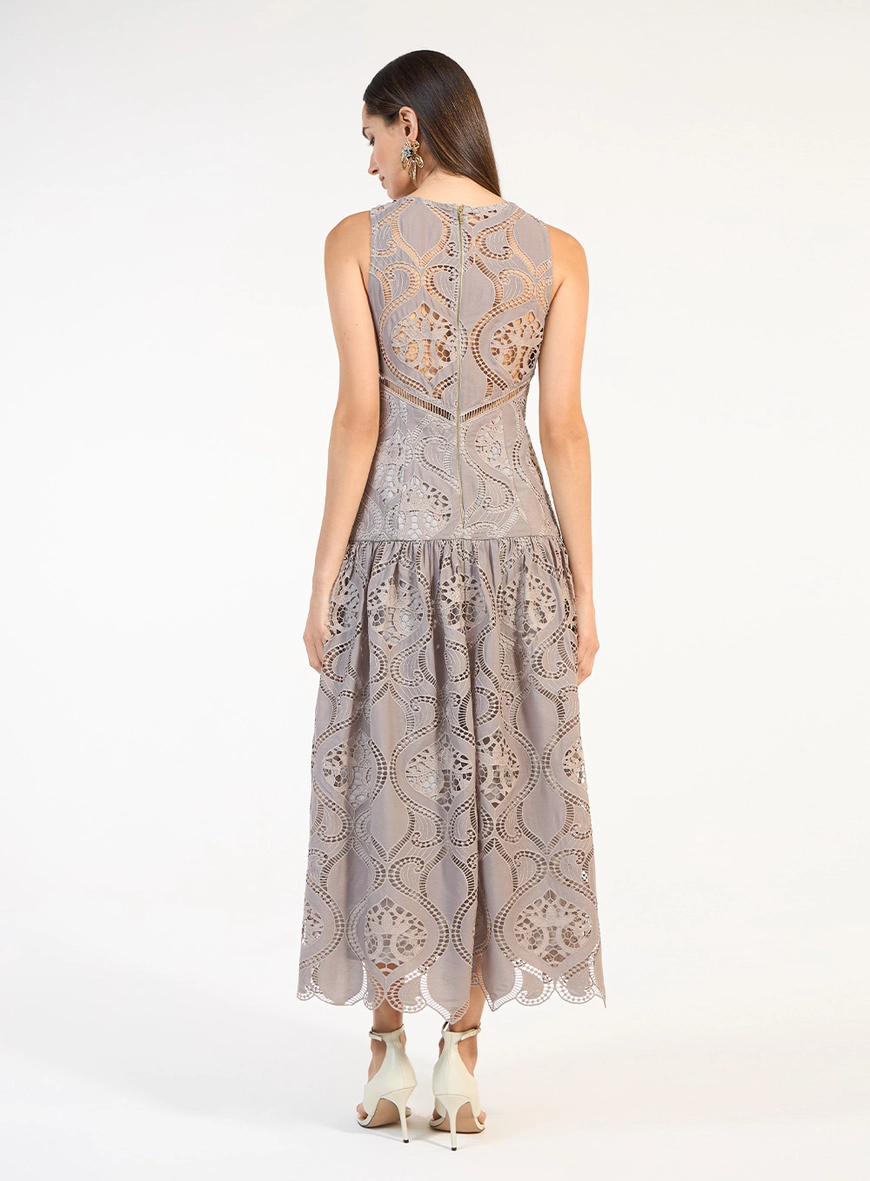Vestido Midi Decote Vazado - Cinza
