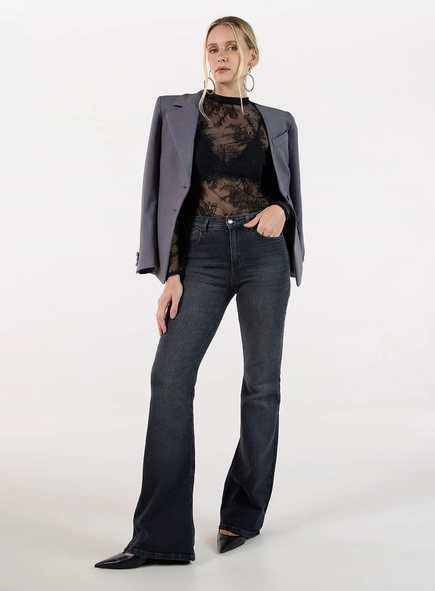 Blusa Renda Floral - Preto