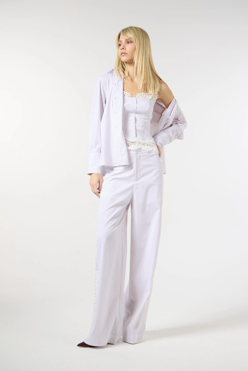 Conjunto Blusa E Calça Listras Detalhe Renda