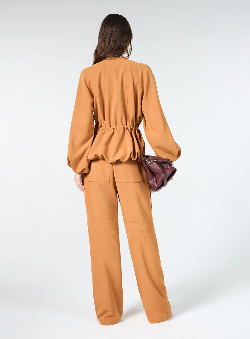 Calça Reta Detalhe Bolsos - Caramelo