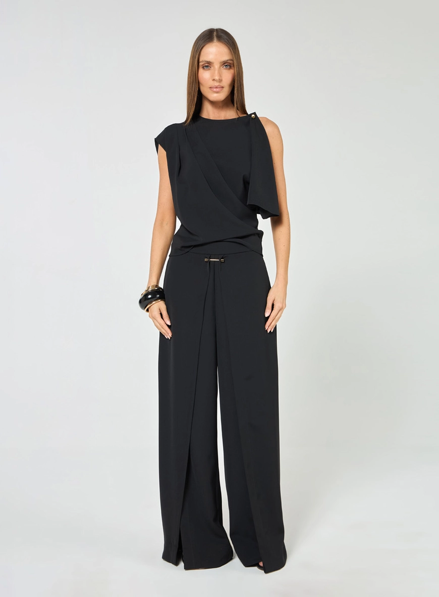 Conjunto Crepe Blusa Assimétrica E Calça - Preto