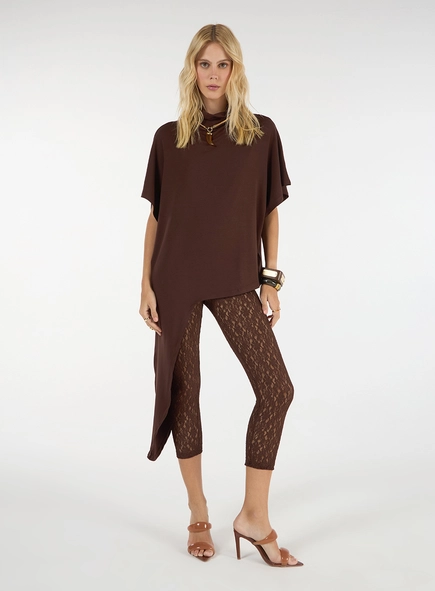 Calça Capri Rendada - Marrom