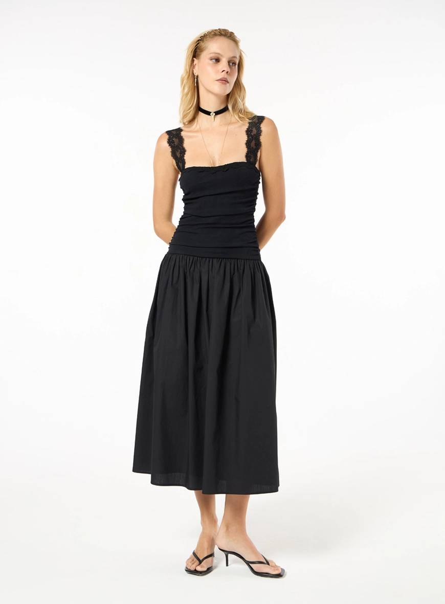 Vestido Midi Evasê