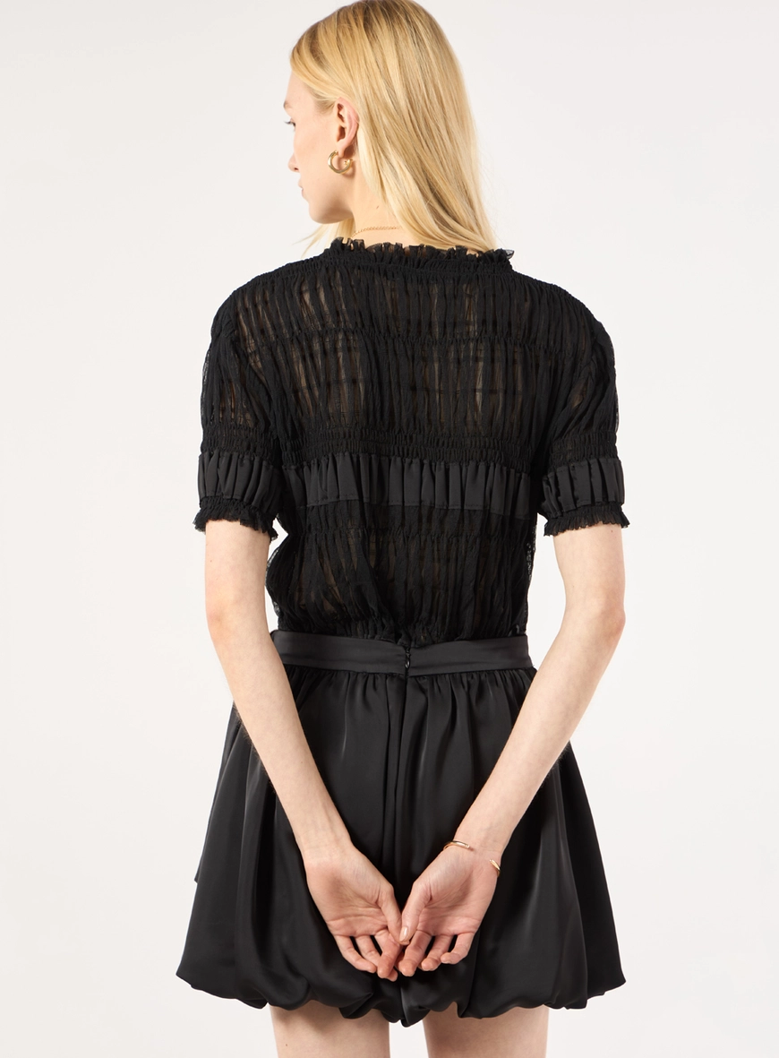 Blusa Tule Franzido - Preto